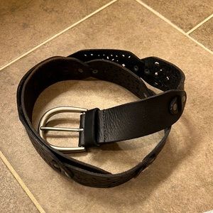 American Eagle S/M Belt 41” total length